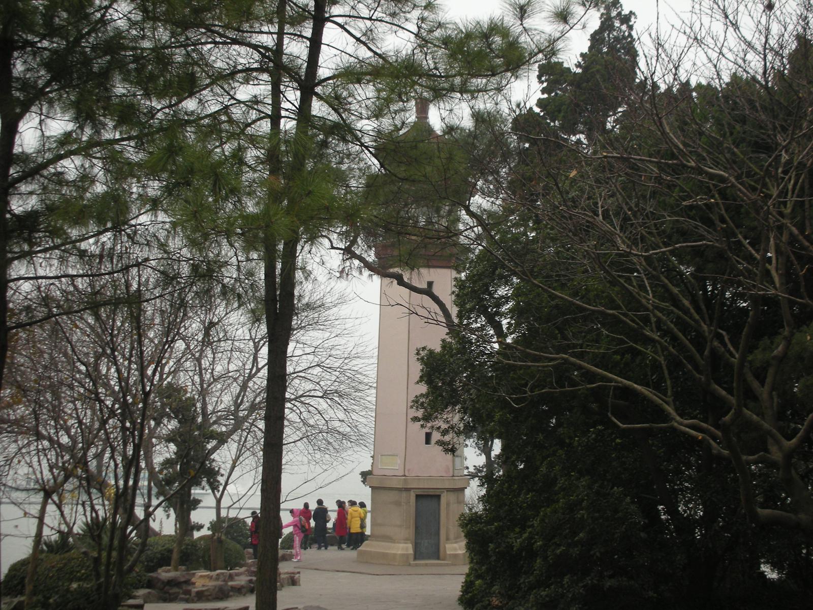 2000年ほど前は錫(スズ)の産地だったが、今は錫がない無錫(その2..無錫を代表する観光地である太湖)